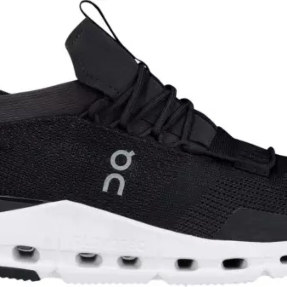 ON Cloudnova Women’s Sneaker - Phantom White - Sz - 7.5 .US $ 159